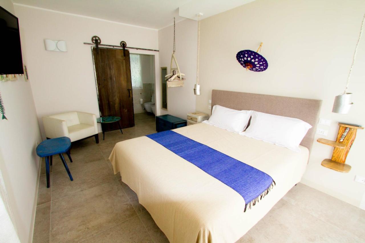 Il Sole Di Poggi Bed & Breakfast อิมเปรีอา ภายนอก รูปภาพ