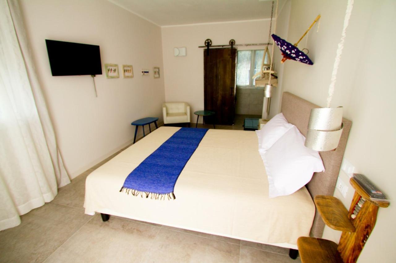 Il Sole Di Poggi Bed & Breakfast อิมเปรีอา ภายนอก รูปภาพ