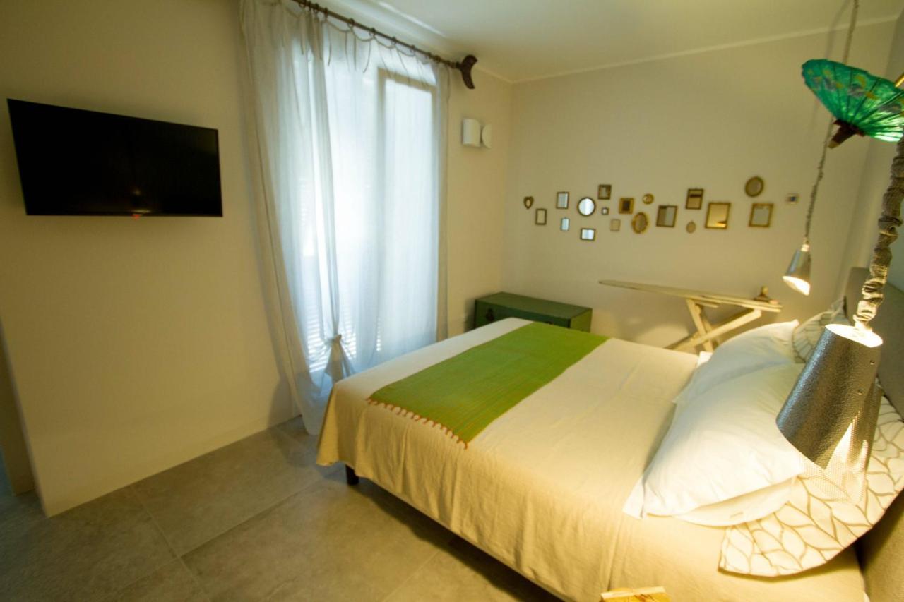 Il Sole Di Poggi Bed & Breakfast อิมเปรีอา ภายนอก รูปภาพ