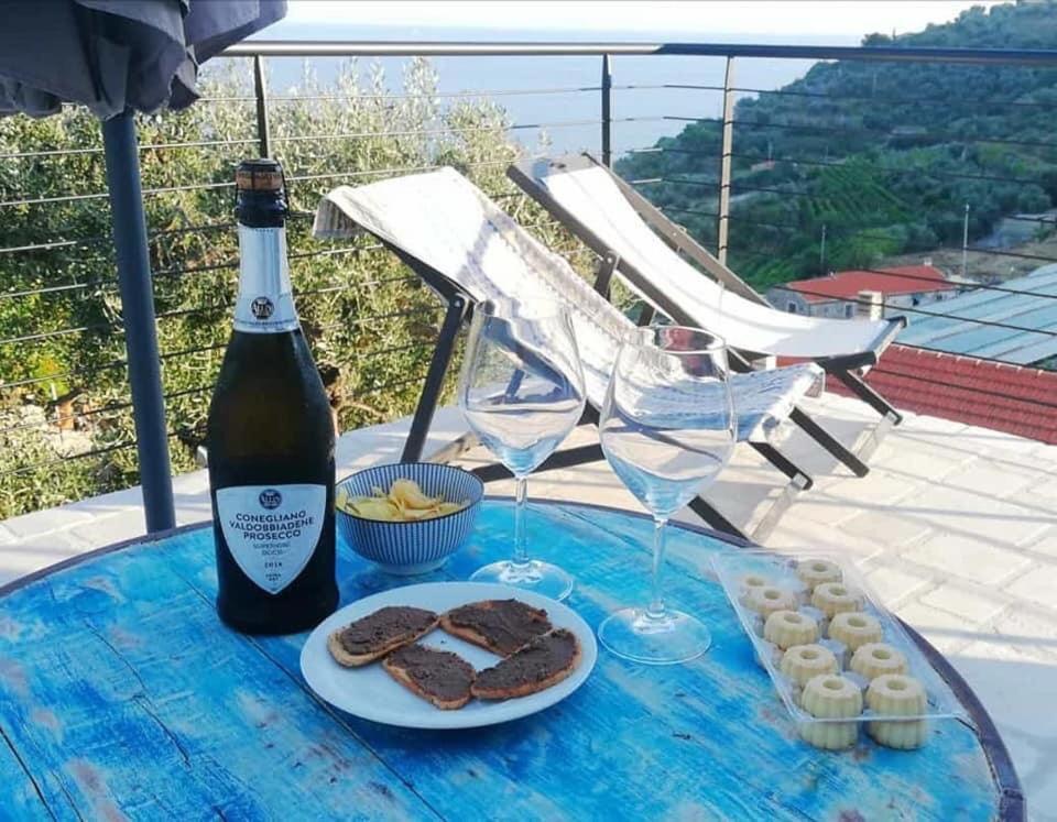 Il Sole Di Poggi Bed & Breakfast อิมเปรีอา ภายนอก รูปภาพ