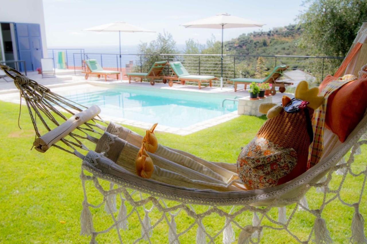 Il Sole Di Poggi Bed & Breakfast อิมเปรีอา ภายนอก รูปภาพ