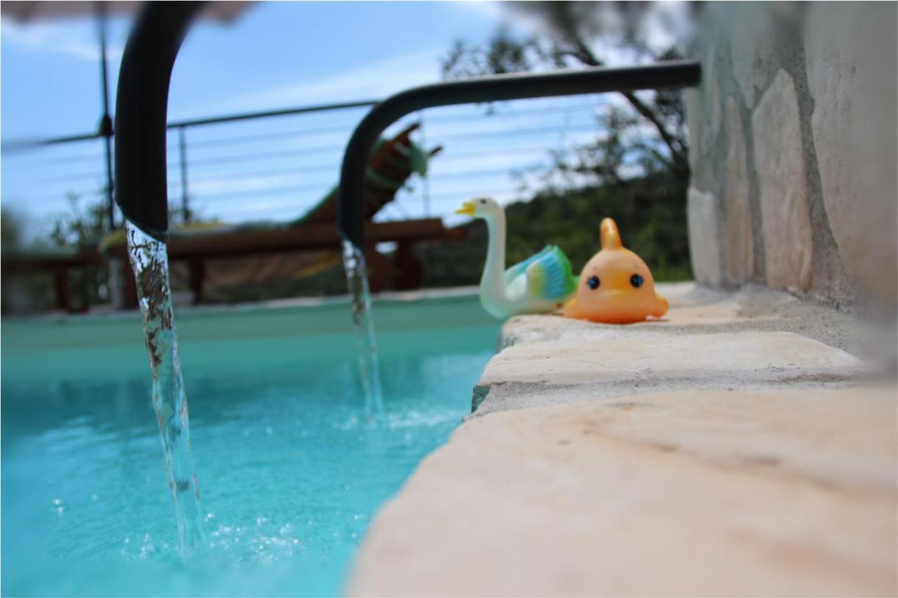 Il Sole Di Poggi Bed & Breakfast อิมเปรีอา ภายนอก รูปภาพ