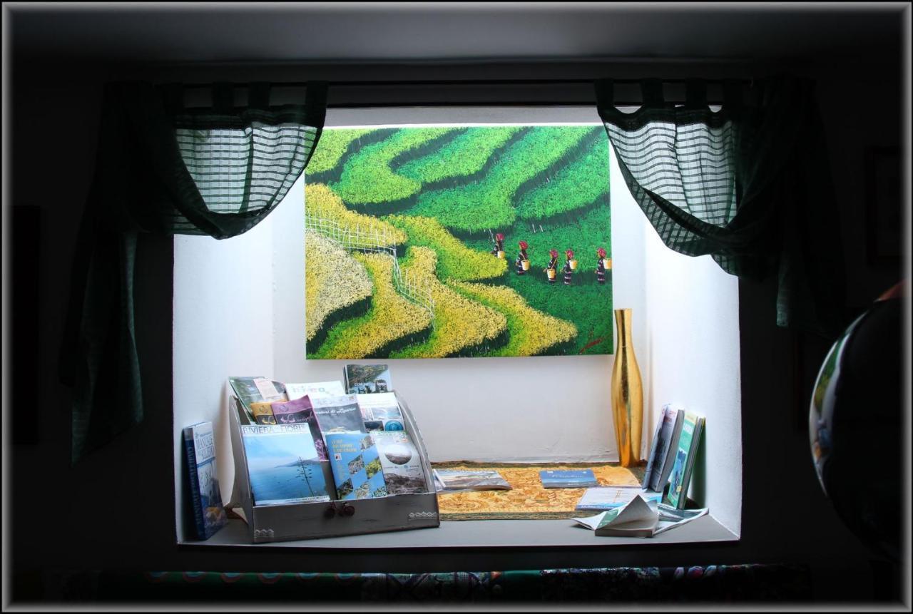 Il Sole Di Poggi Bed & Breakfast อิมเปรีอา ภายนอก รูปภาพ